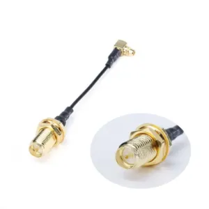 Cable adaptador MMCX en ángulo a RP-SMA hembra